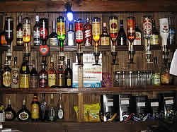 Restaurant and pub - Nelspruit self catering accommodation at Bushveld Lodge self catering chalets and Lakeview Lodge self catering chalets